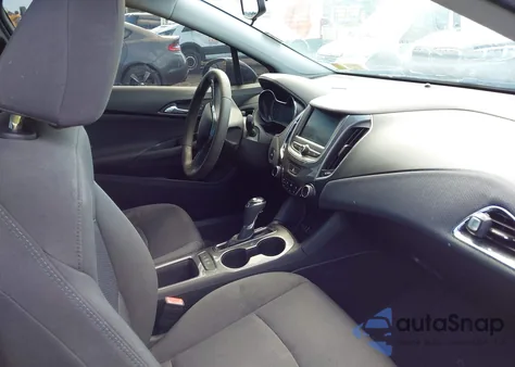 2019 Chevrolet Cruze Lt from USA, damaged, VIN 1G1BE5SM8K7130716